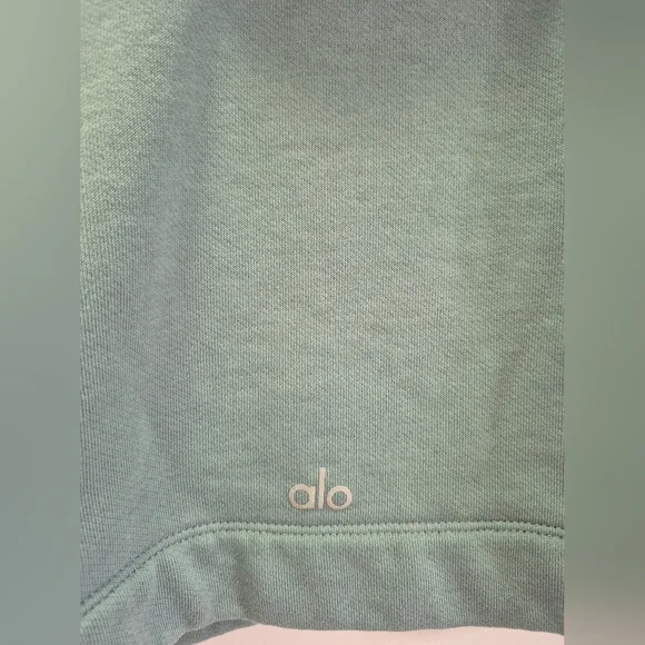 Alo YOGA Bae Hoodie, Size XS - Picture 4 of 8